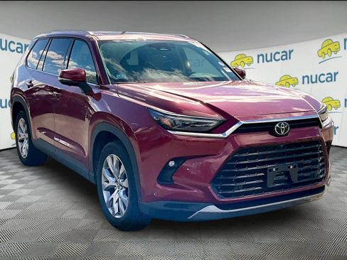 Used 2024 Toyota Grand Highlander Limited image 1