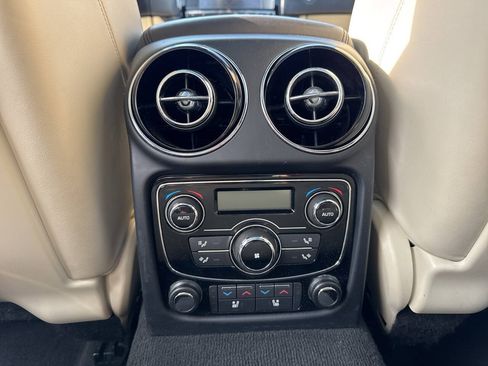 Used 2015 Jaguar XJ AWD image 22