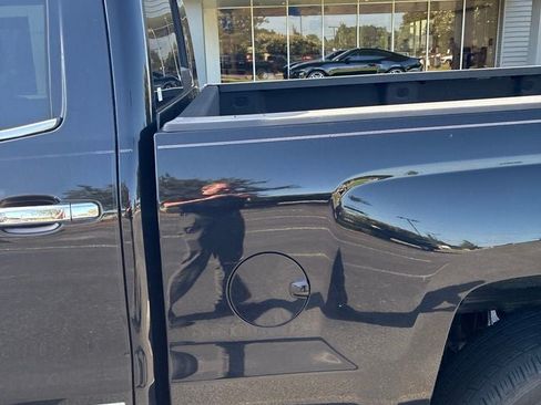 Used 2016 Chevrolet Silverado 1500 LTZ Z71 AWD/4WD image 7