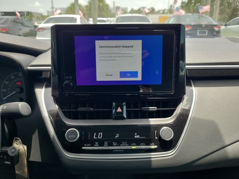 Used 2024 Toyota Corolla LE FWD image 27