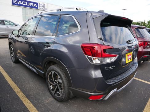 Used 2023 Subaru Forester Touring w/ Popular Package #3 AWD/4WD image 4