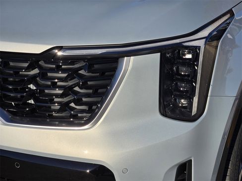 New 2026 Kia Sorento SX image 6