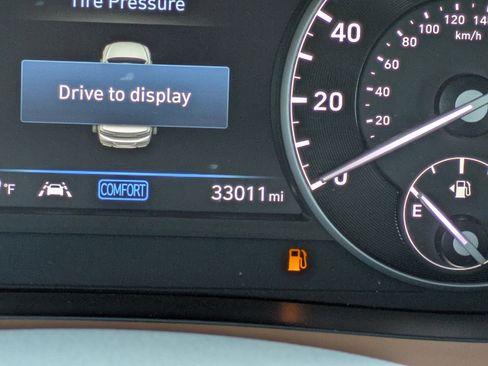 Used 2020 Genesis G90 3.3T Premium image 25