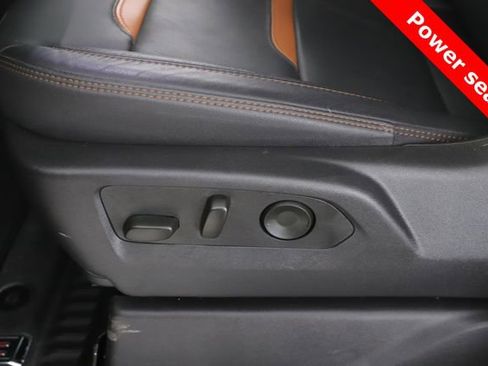 Used 2025 GMC Sierra 2500 AT4 w/ AT4 Premium Plus Package AWD/4WD image 20