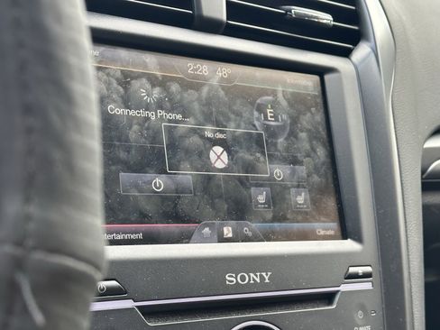 Used 2014 Ford Fusion Titanium image 6