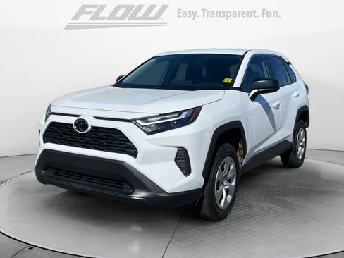 Used 2023 Toyota RAV4 LE FWD image 4