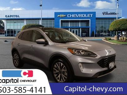Used 2022 Ford Escape Titanium w/ Class II Trailer Tow Package