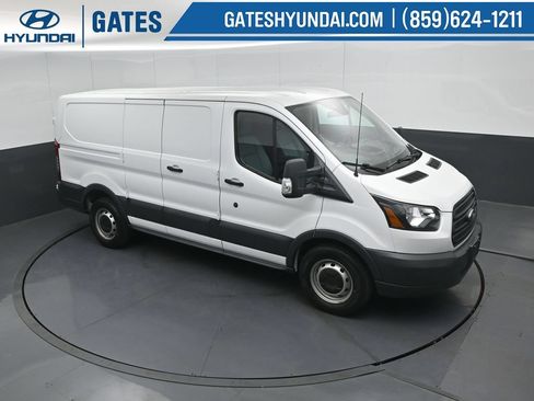 Used 2018 Ford Transit 150 130 Low Roof RWD image 43