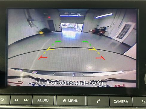 Used 2023 Nissan Rogue SV w/ SV Premium Package image 19