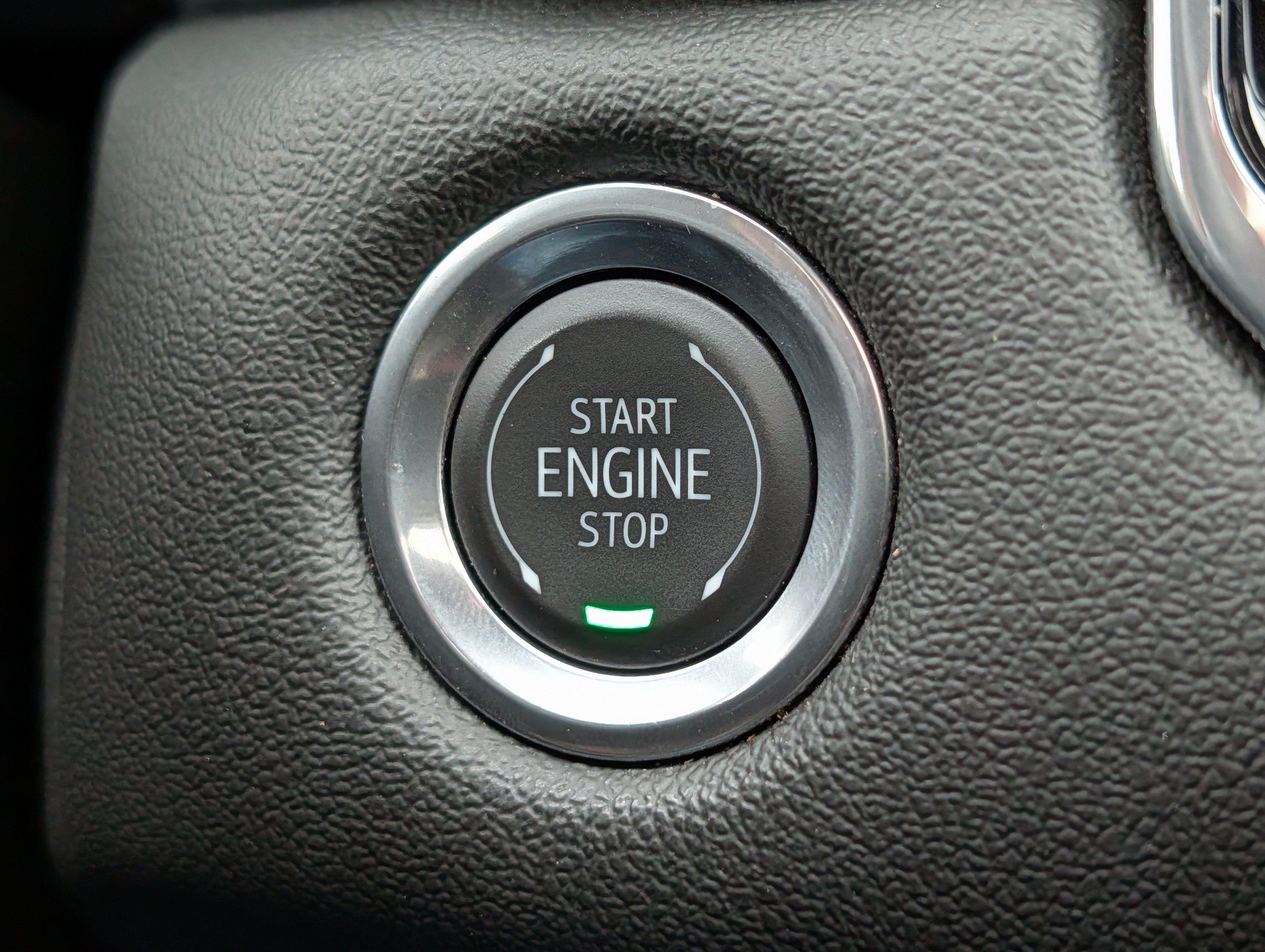 Used 2024 GMC Canyon Elevation w/ Elevation Premium Package AWD/4WD image 29
