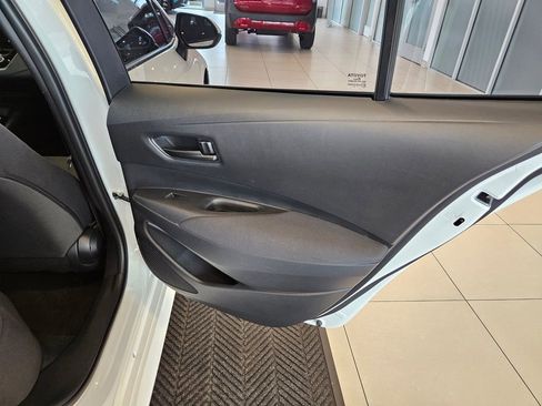 Used 2024 Toyota Corolla LE FWD image 27