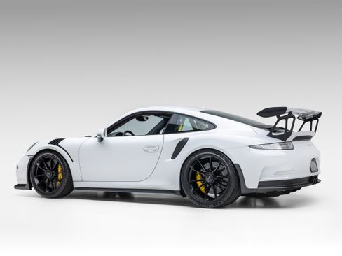 Used 2016 Porsche 911 GT3 RS image 8