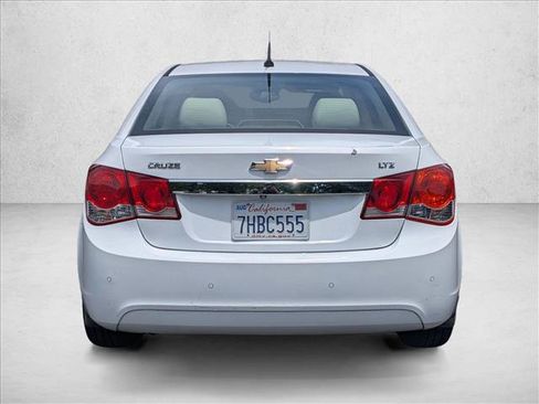 Used 2014 Chevrolet Cruze LTZ w/ Enhanced Safety Package FWD image 7
