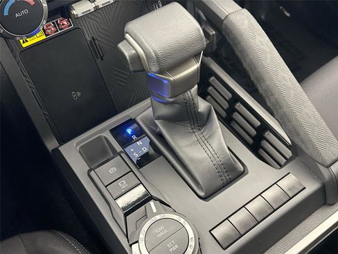 Certified 2024 Toyota Tacoma SR5 image 24