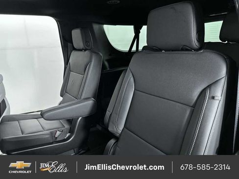 New 2026 Chevrolet Suburban LT w/ Comfort Package image 49