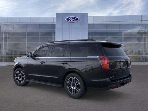 New 2025 Ford Expedition Active image 4