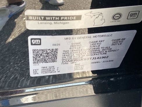Used 2026 Chevrolet Traverse LT FWD image 20