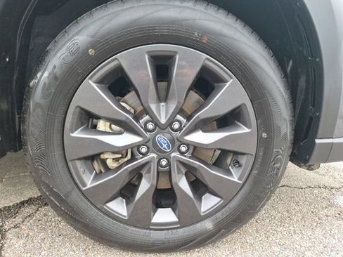 Certified 2025 Subaru Outback Onyx Edition AWD/4WD image 17