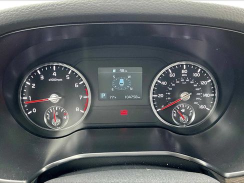 Used 2022 Kia Telluride EX w/ EX Premium Package image 25