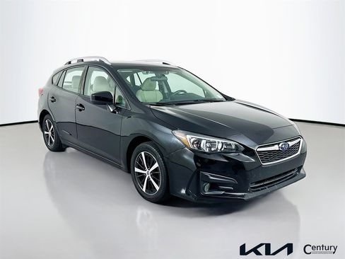 Used 2019 Subaru Impreza 2.0i Premium w/ Eyesight & BSD/Rcta & SRF AWD/4WD image 3