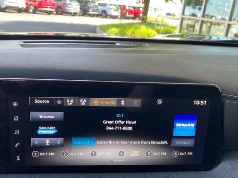 Certified 2025 Nissan Kicks SV AWD/4WD image 30