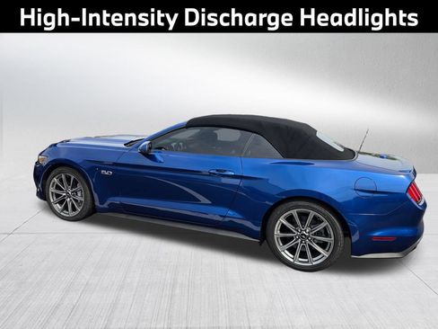 Used 2017 Ford Mustang GT Premium w/ Equipment Group 401A RWD image 8
