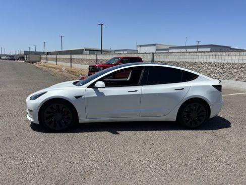 Used 2023 Tesla Model 3 Performance AWD/4WD image 2