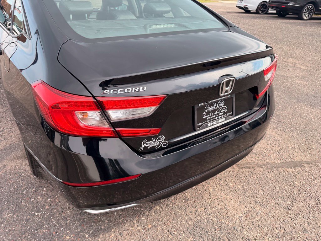 Used 2018 Honda Accord EX-L image 16