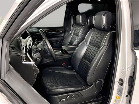 Used 2021 Cadillac Escalade Sport Platinum AWD/4WD image 8
