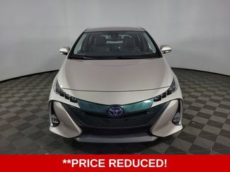 Used 2019 Toyota Prius Prime Advanced FWD video 2