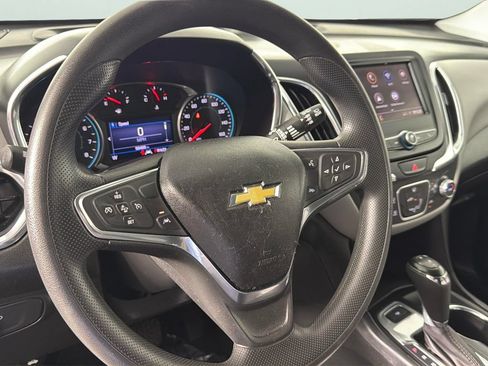 Used 2020 Chevrolet Equinox LT FWD image 21