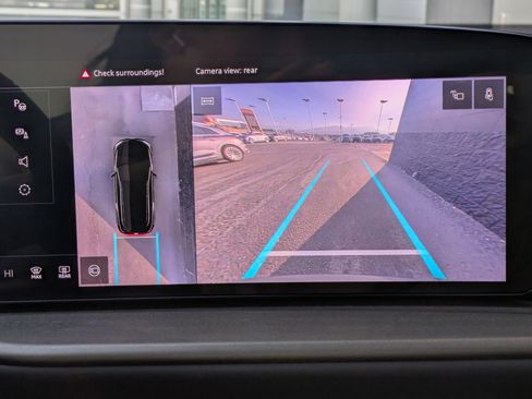 Certified 2025 Audi Q5 Premium Plus w/ Premium Plus image 18