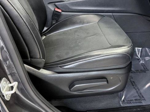 Certified 2024 Jeep Grand Cherokee L Altitude image 15