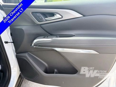 New 2026 Chevrolet Traverse LT w/ Driver Confidence Package AWD/4WD image 26