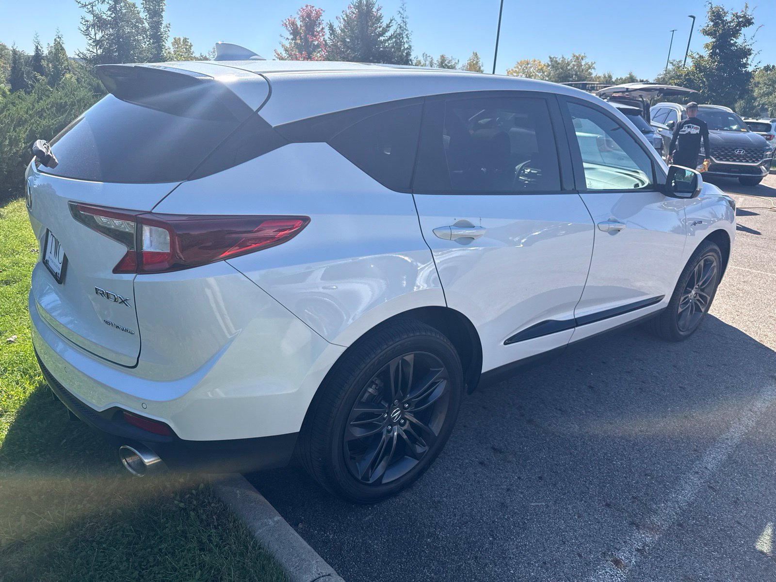 Used 2024 Acura RDX w/ Advance Package AWD/4WD image 5
