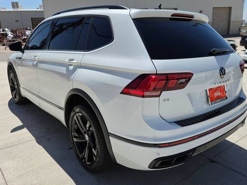Used 2024 Volkswagen Tiguan SE R-Line FWD image 7