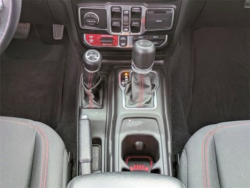 Certified 2021 Jeep Wrangler Unlimited Rubicon w/ Steel Bumper Group image 19