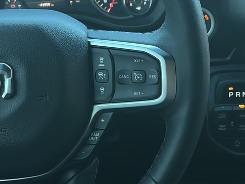 Used 2025 RAM 1500 Big Horn AWD/4WD image 11