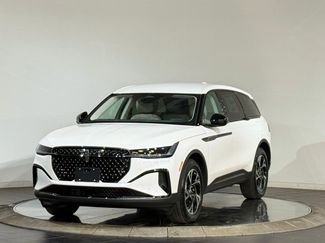 New 2026 Lincoln Nautilus Premier w/ Jet Appearance Package video 4