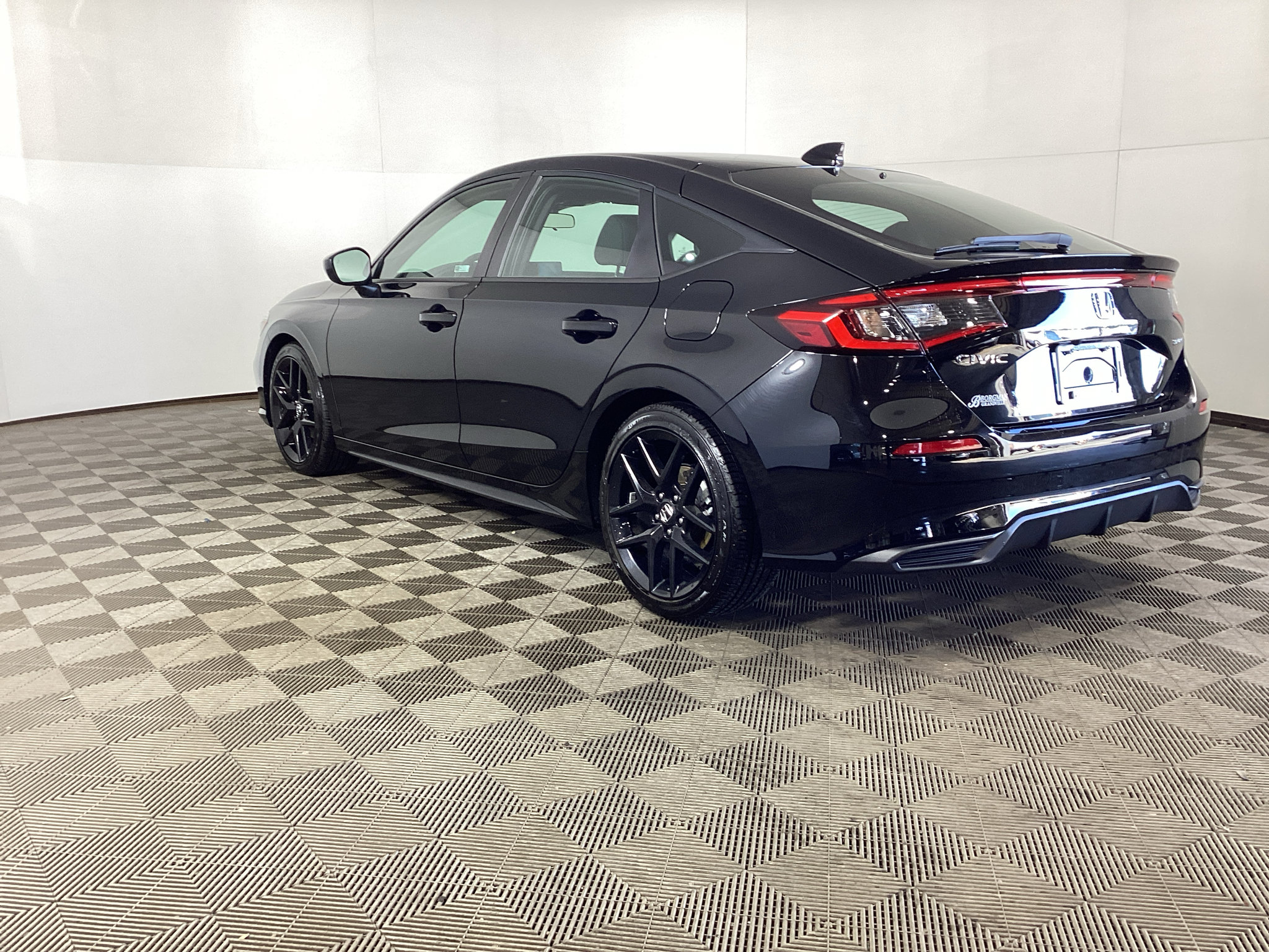 Used 2025 Honda Civic Sport image 4