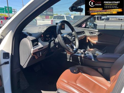 Used 2018 Audi Q7 2.0T Premium Plus AWD/4WD image 12
