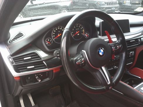 Used 2017 BMW X5 M AWD/4WD image 25