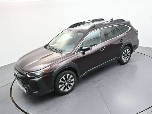 Used 2025 Subaru Outback Limited AWD/4WD image 23