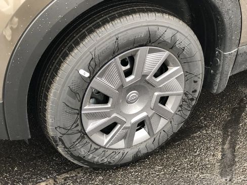 New 2026 Nissan Kicks S image 10