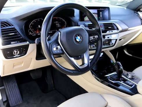 Used 2020 BMW X4 xDrive30i w/ Premium Package image 9