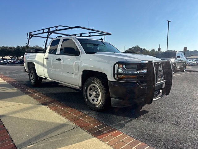 Used 2019 Chevrolet Silverado 1500 W/T w/ WT Convenience Package AWD/4WD image 3