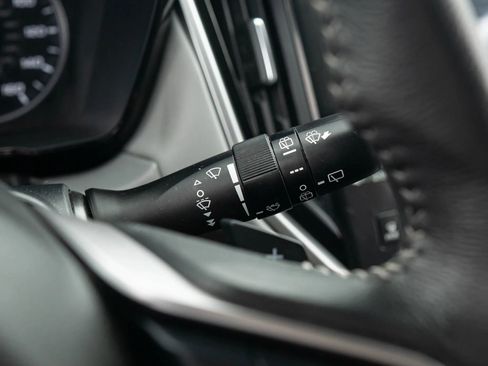 Used 2023 Subaru Outback Premium image 35