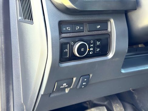 Used 2024 Ford F250 Lariat AWD/4WD image 14