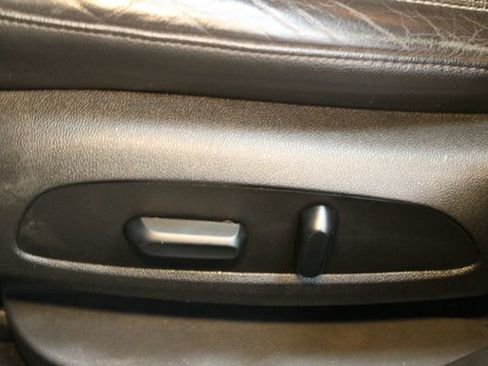 Used 2018 Chevrolet Cruze Premier image 18