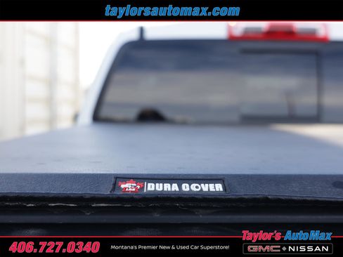 Used 2024 GMC Canyon AT4 w/ Technology Package image 40